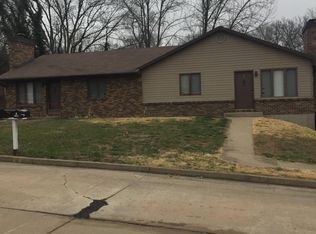 2139 Louis Dr, Jefferson City, MO 65101