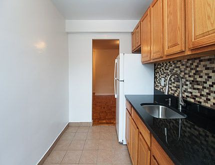 2nd image of 3116 68th St APT 1C