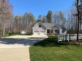 9100 Whispering Dr, Toano, VA 23168