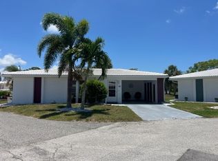 148 Circlewood Dr, Venice, FL 34293