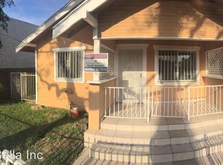 1046 Walnut Ave, Long Beach, CA 90813