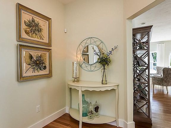 3rd image of 22 Thayer Ln #22