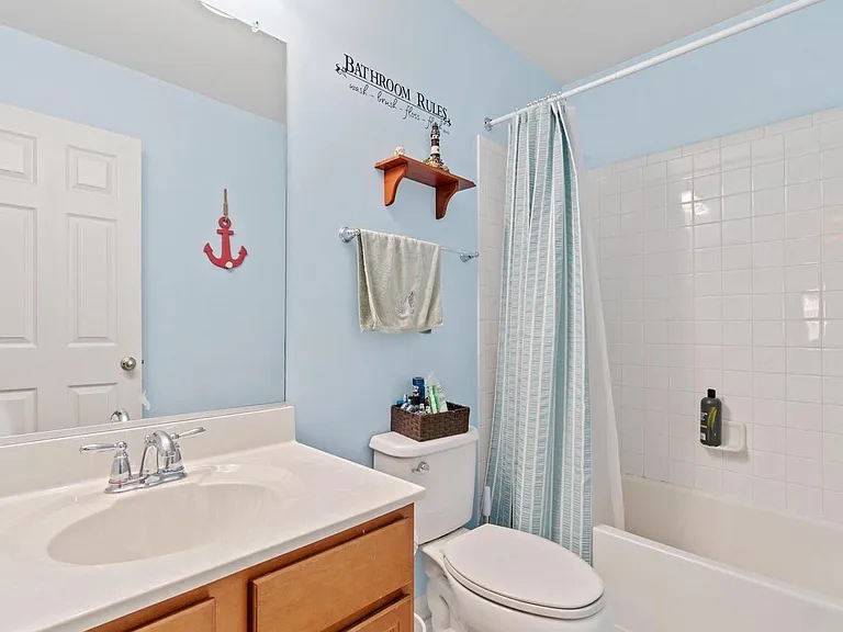 80 Sanctuary Ln — Photo 15
