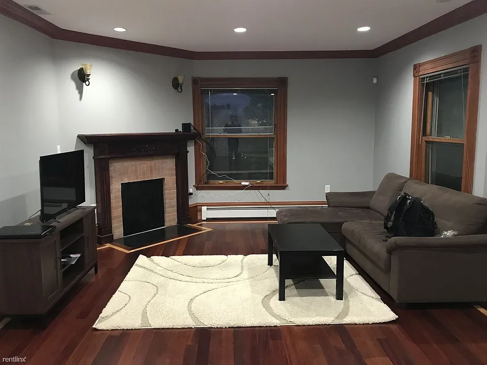 9 Francis #2 Brookline Shared Unit Photo 5