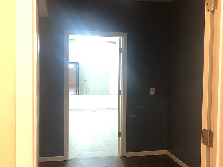 1680 Oakbrooke Ct — Photo 32