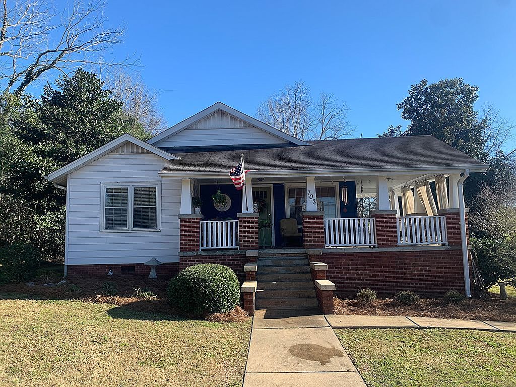702 4th St SW, Childersburg, AL 35044 Zillow
