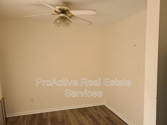 5th image of 4016 Reese Dr S