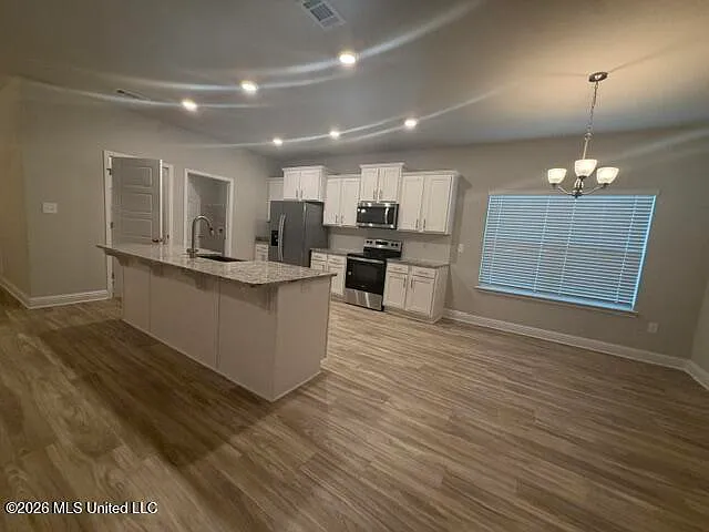 15273 Woodmanse Way — Photo 4