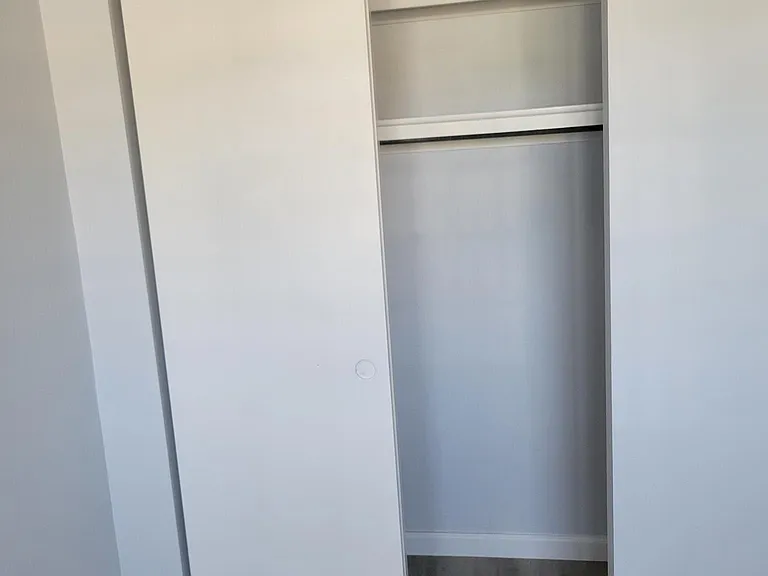 Guest Bedroom Closet
