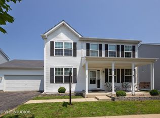 540 Truman Dr, Oswego, IL 60543