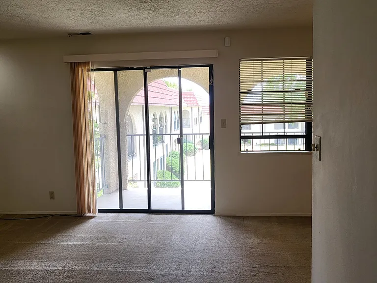 827 Country Club Dr SE #2A — Photo 7