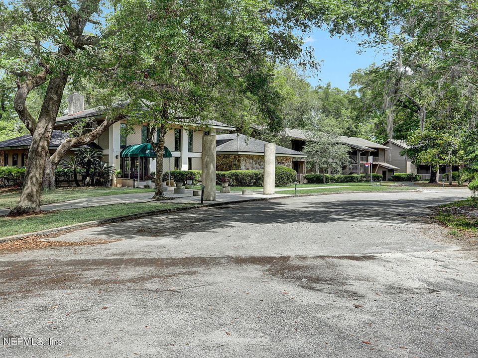 1st image of 2954 RAVINES Road