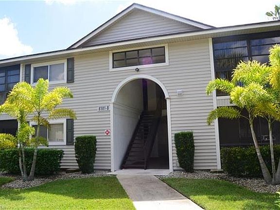 2nd image of 8101 S Woods Cir 10 #10