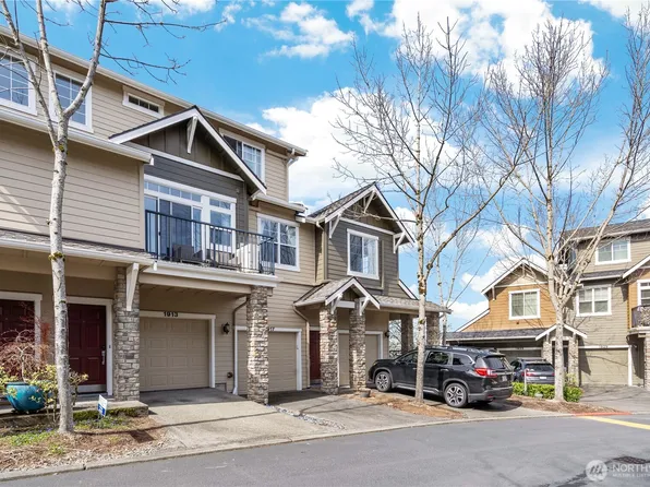 1913 16th Lane NE #1913, Issaquah, WA 98029