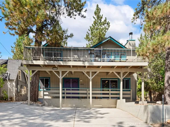 39038 Bayview Ln, Big Bear Lake, CA 92315