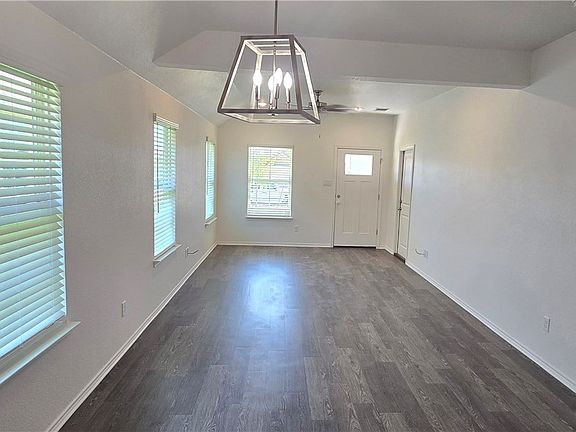 2nd image of 326 Monty Ave