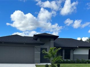 2115 Robert Ave, Alva, FL 33920