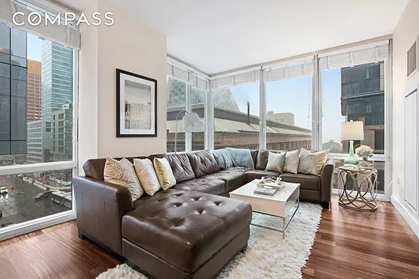 Rented by Compass | media 20