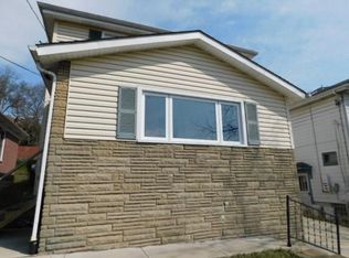 3447 McRoberts Rd, Pittsburgh, PA 15234