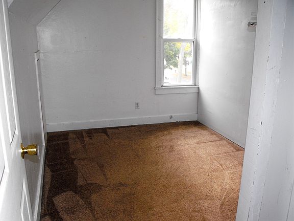 3rd image of 501 S University Ave #5-42