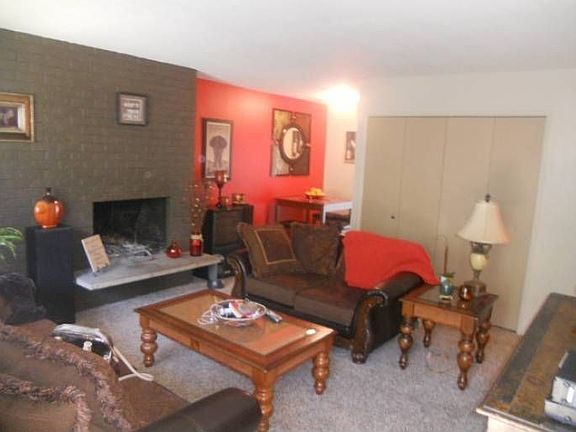 345 NE 78th