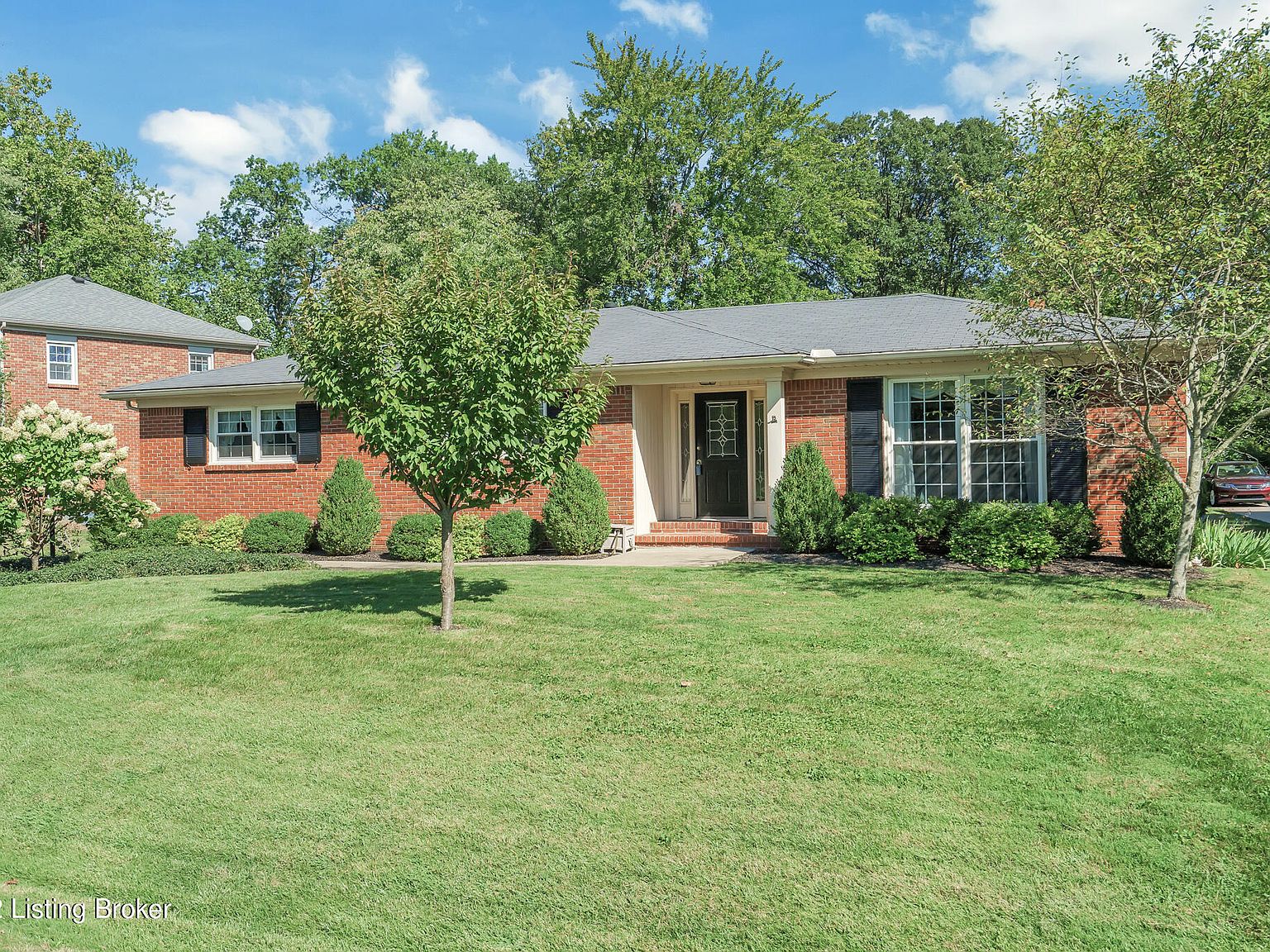601 Rothbury Ln, Douglass Hills, KY 40243 Zillow