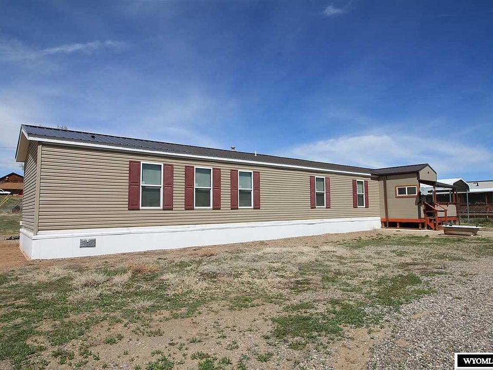 1st image of 832 Washakie St