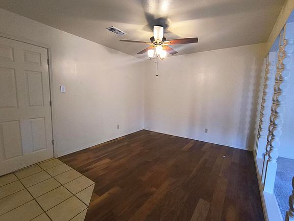 2nd image of 3811 Driftwood Ct
