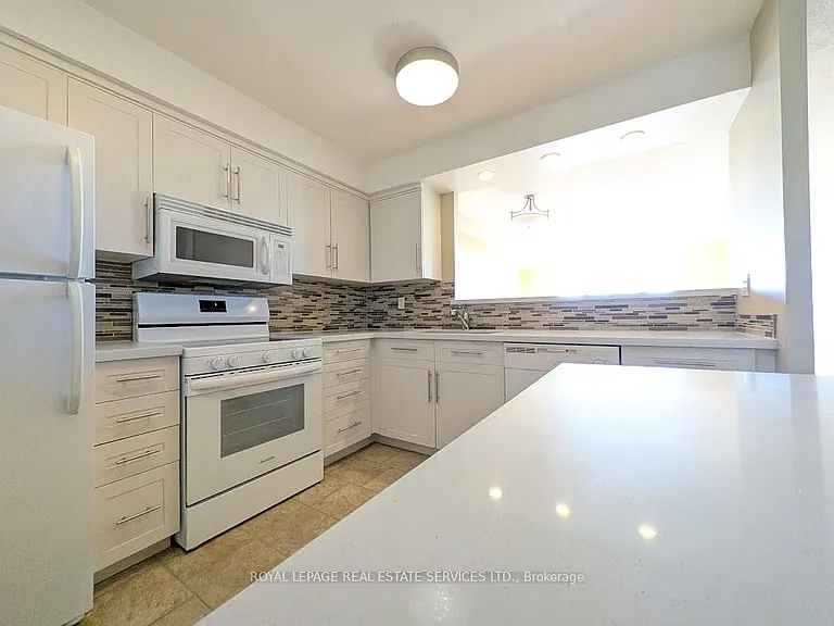 3845 Lake Shore Blvd W #1504 — Photo 10
