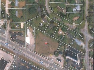 2607 E Grand River Ave, Howell, MI 48843