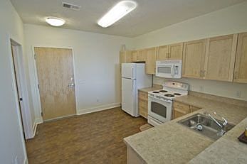 4th image of 4920 S 30th St #6936