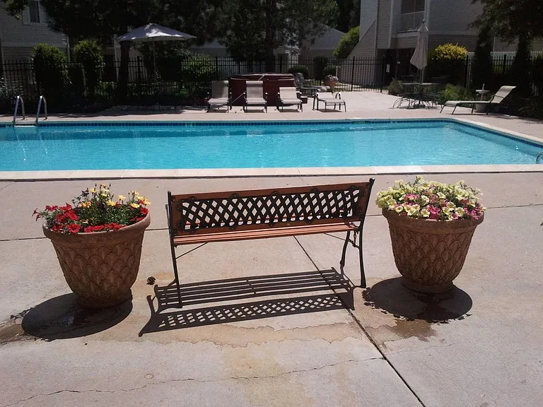 Westridge Apartments — Photo 3