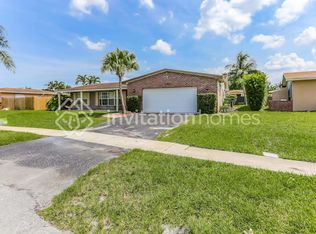 10900 NW 19th St, Hollywood, FL 33026