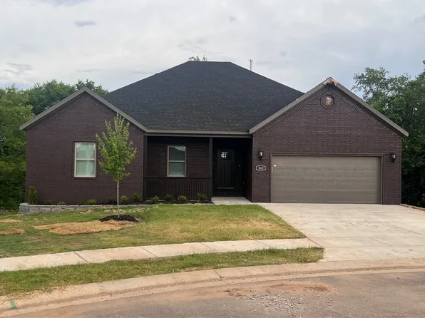 512 Ryder St, Gentry, AR 72734