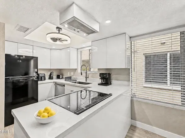 4925 N 73rd St APT 6, Scottsdale, AZ 85251