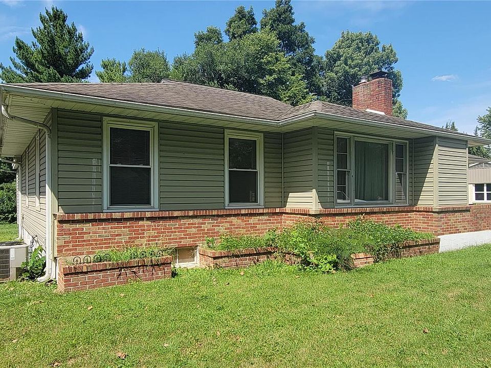 111 Potosi St, Farmington, MO 63640 Zillow