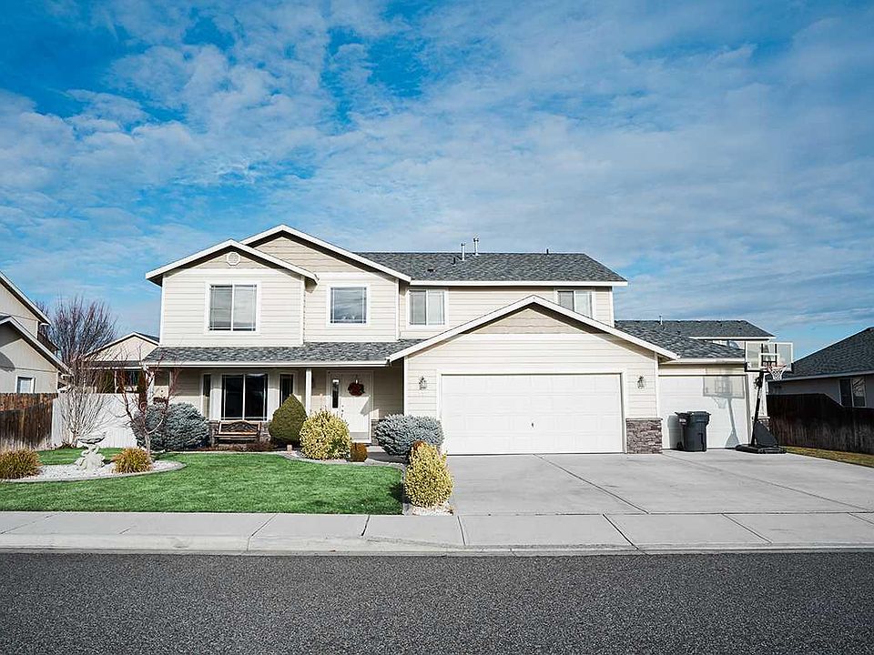 1st image of 4325 Campolina Ln