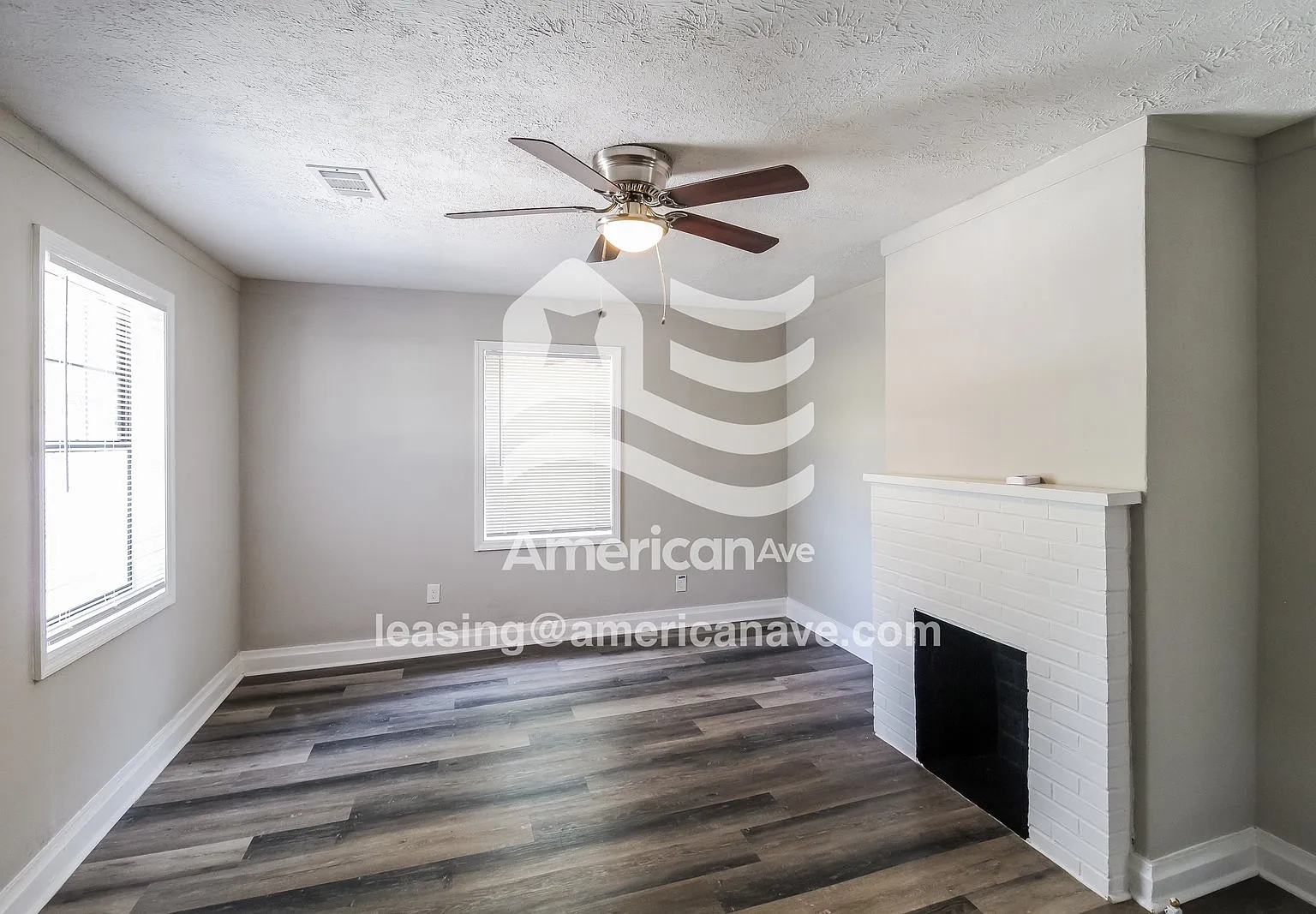 2 bed, 1.0 bath, 1052 sqft, $791 — Photo 2