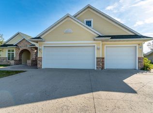 825 5th St SE, Pelican Rapids, MN 56572