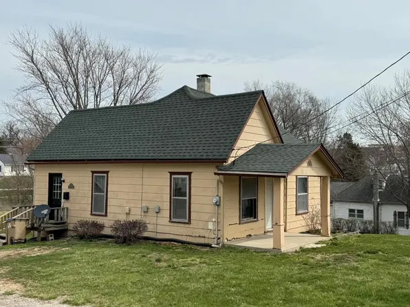 427 W 4th St, Milan, MO 63556