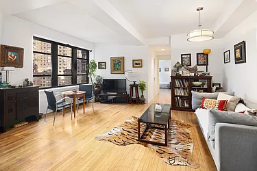 43 West 61st Street