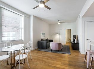 925 Common St #ID1267811P, New Orleans, LA 70112
