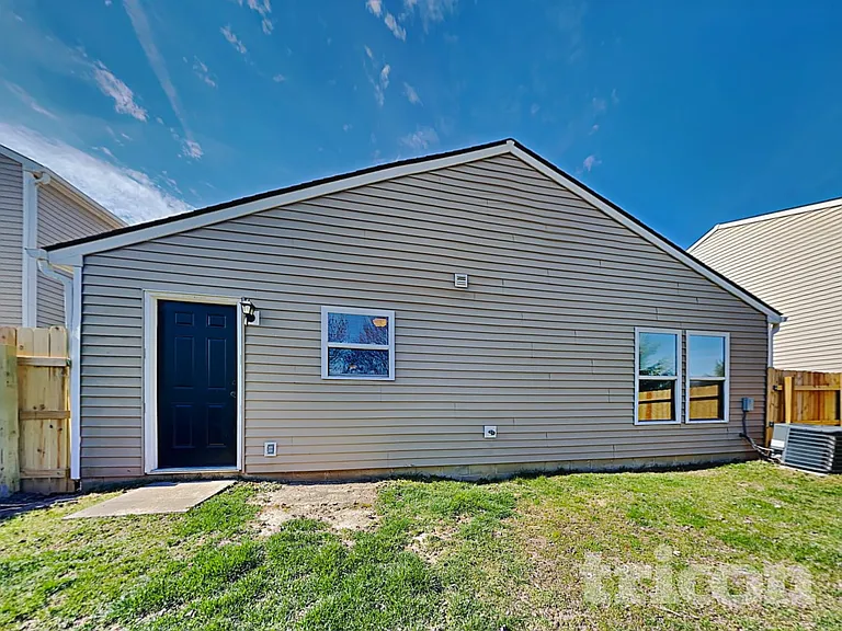 10800 Wymm Ln — Photo 15