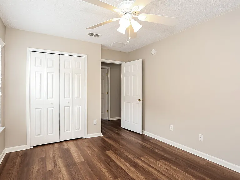 2479 Coachman Lakes Dr — Photo 13