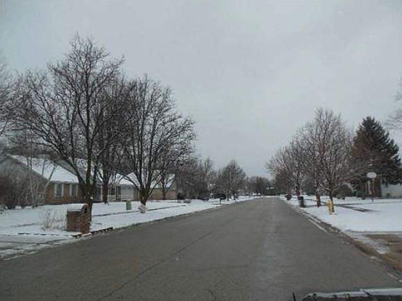 2nd image of 24745 S Pottawatomie Trl