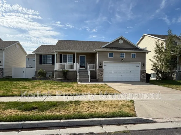 3601 W 800 S, Syracuse, UT 84075
