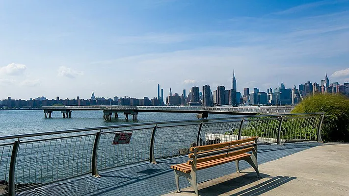 Rented by Nooklyn NYC LLC | media 77