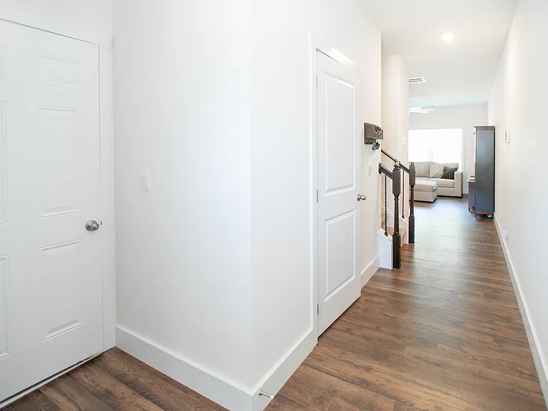 3517 Bisham Wood Ln — Photo 3