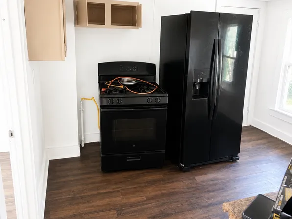 204 Seneca St Unit 2, Syracuse, NY 13204