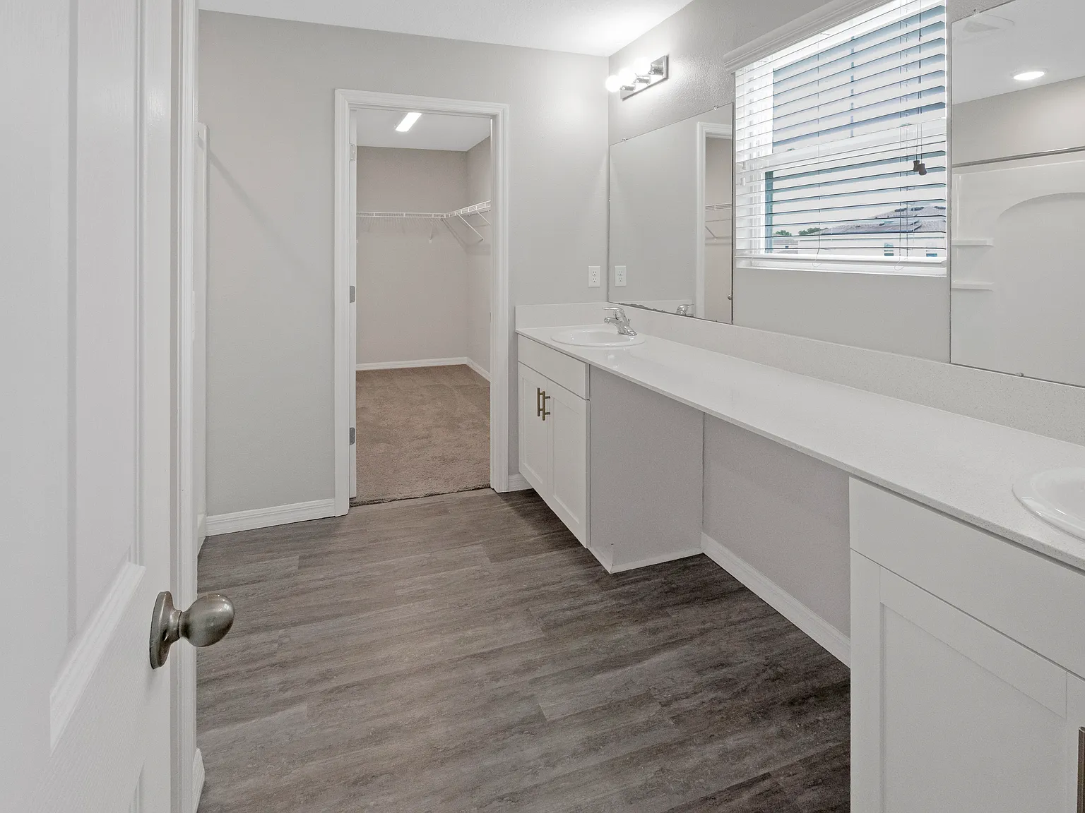 5 bed, 2470 sqft, $3,000 — Photo 4